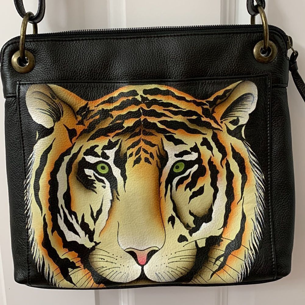 Anuschka handpainted leather bag w/tiger detail NWOT